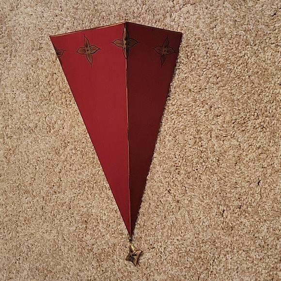 Southern Living at Home Metal Shelf - Picture 5 of 8